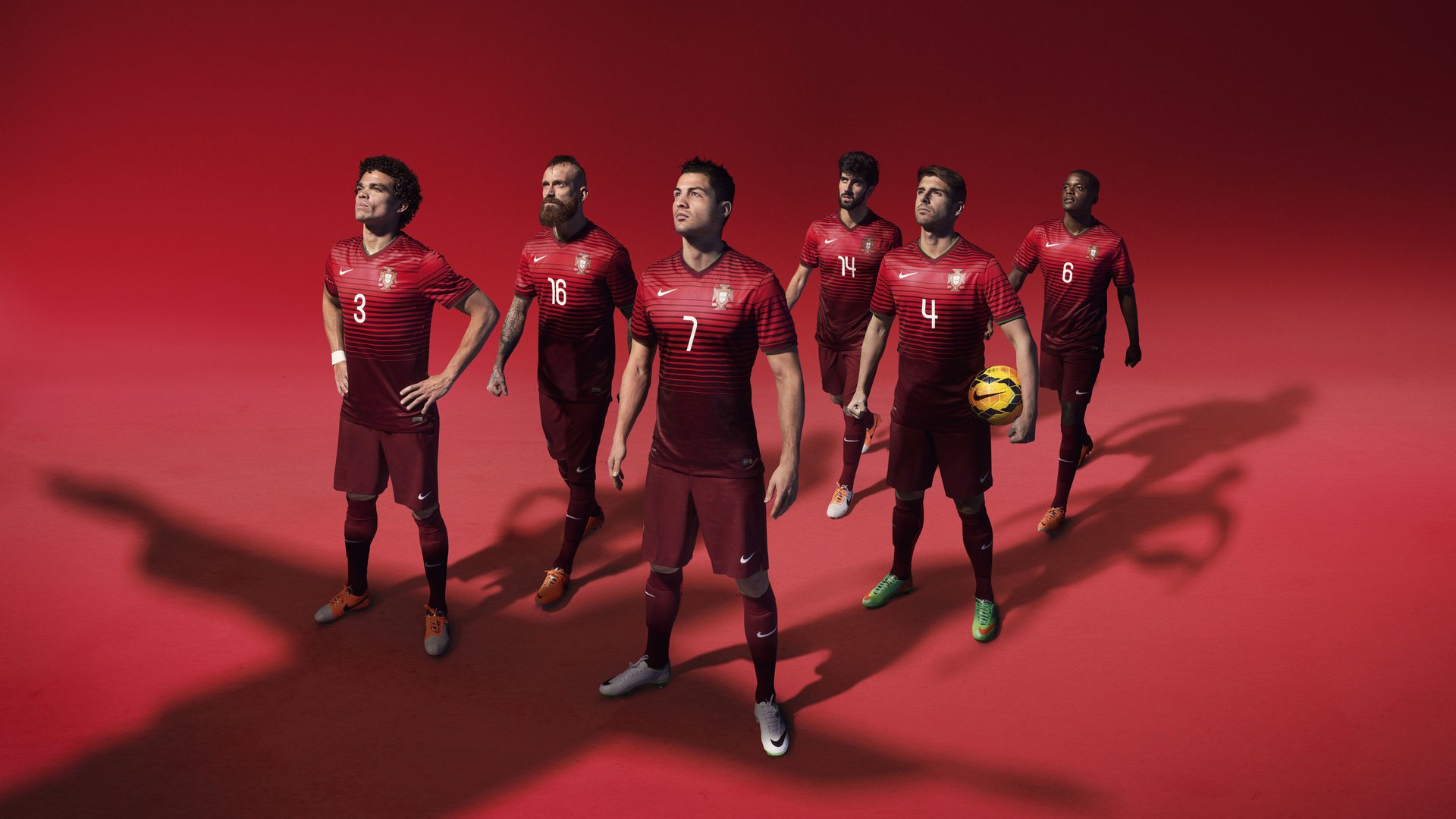 开云官网2026-西甲国家德比之夜，当奥斯梅恩踏上舞台，世界为之寂静