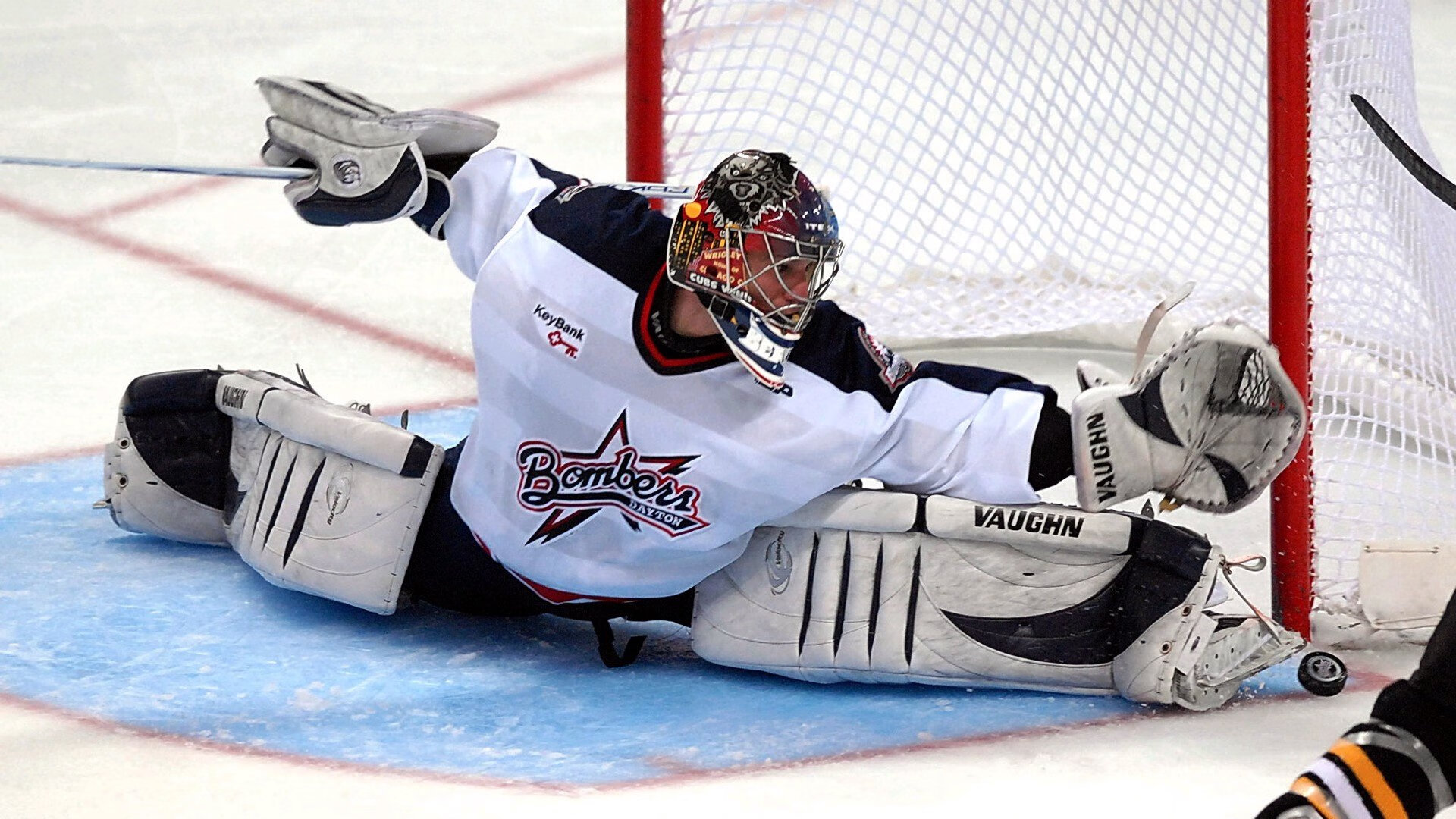 开云体育中国-英超争冠焦点战，比利亚雷亚尔战术压制乌克兰，揭示现代足球的降维打击